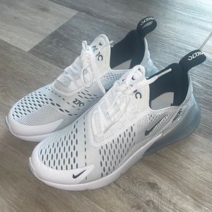 Nike Air Max 270 (WOMENS)